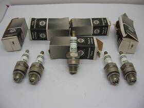 Ro-835 Bosch 5 New Bombardier Replacement Ro 835 Spark Plugs Snowmobile