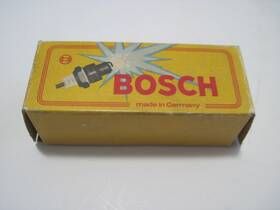 Bosch Wak225t3 Nos Spark Plug For Motorcycle Scooter Short Reach Germany
