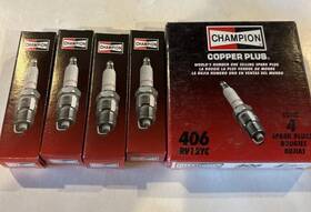 Rv12yc Champion 037551428021 Copper Plus 406 Spark Plug Box Of 4 - New Old Stock Free Ships