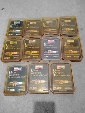 Champion 037551442454 Qty 4 2 Avail Spark Plugs Gold Palladium #2014 Nos Nib Made In Usa