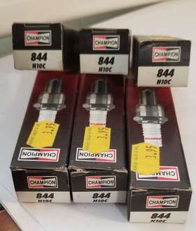 844-h10c Champion Lot Of Six 6 Copper Plus Spark Plugs 844 H10c