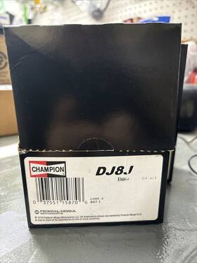 847-dj8j Champion #847 Dj8j Copper Plus Spark Plug Pack Of 8