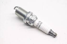 Rc7pycb Champion New 3068 Spark Plug Nos Qty-5