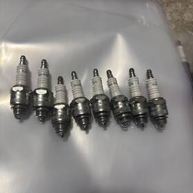 Champion Rj12yc 8 X Spark Plugs