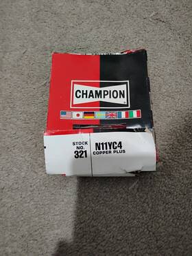 Rv15yc8 Champion Qty 6 Spark Plugs Copper Plus Resistor #81 Nos Nib Belgium