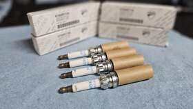67040511a Ducati 4 2018-20 Panigale V4 - Streetfighter Spark Plugs Pn #67040511a Ngk