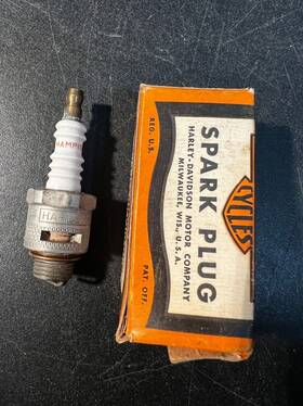 32301-47 Harley-davidson Vintage Champion #4 Spark Plug With Box