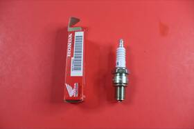 98079-56840 Honda Nos Oem Spark Plug B6es #98079-56840