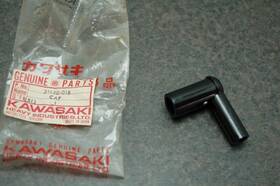 21130-016 Kawasaki Nos Genuine Cap Spark Plug A1 G4tr F6 F8 New Old Stock Oem