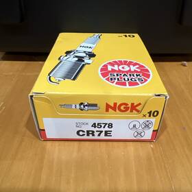 Ngk 087295045787 Spark Plug 4578 Cr7e Box Of 10