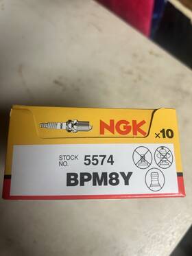 Ngk 087295055748 5574 Standard Spark Plug - Bpm8y 10 Pack Nib
