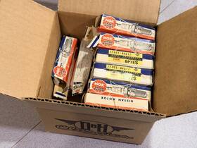 Ngk 22401-a4617 Bp7es Spark Plug Box Of 28 Nos