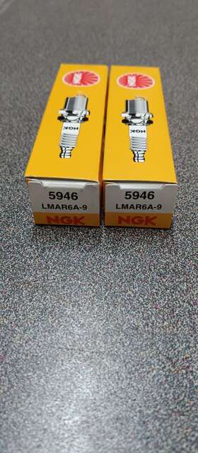 Lmar6a-9 Ngk 380367 Lot Of 2 Spark Plugs Qty-2 5946
