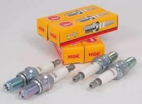 4-cr9eb Ngk Cr9eb Spark Plugs Harley Davidson Yamaha Wave Runner Street Snowmobile 4 Pk