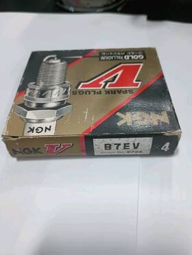 B7ev Ngk 6724 Gold Palladium Racing Spark Plug Box Of Four Js440 Js550