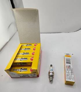 Cmr7h-3066 Ngk Qty 10 Spark Plug Cmr7h 3066 For Outdoor Power Equipment