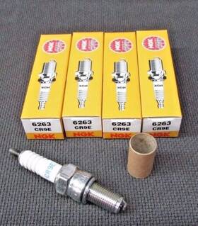 Cr9e-6263 Ngk 4pcs Cr9e Spark Plug 6263 Yamaha Suzuki Kawasaki Honda Free Shipping
