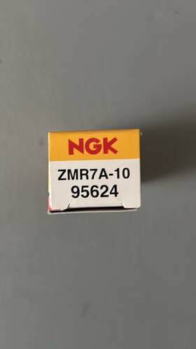 Zmr7a-10 Ngk Spark Plug Genuine Oem New
