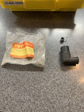 33510-41111 Suzuki 1977 Pe250 Nos Spark Plug Cap Rm100 Rm250 Rmx250 Rm80
