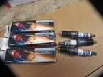 Autolite Platinum Spark Plug New Unused Nos # AP605 Group Of 3 Pieces. Fixed Price $14.88.