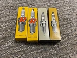 Lot Of Small Engine Spark Plugs Ngk 4929 DPR8EA-9 Denso X22ES-U. Fixed Price $15.99.