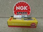 Ngk Spark Plug Honda ATC70 CT70 Trail SL70 XL70 CR7HSA. Fixed Price $9.95.