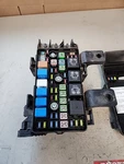 2010 Hyundai Sonata Engine Fuse Relay Box Circuit Block Assbly 91950-3K750. Fixed Price $40.00.
