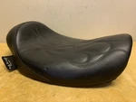 Harley Dyna Danny Gray Black Leather Speedcradle Flame Solo Seat. Fixed Price $198.96.