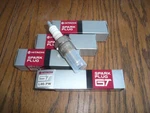Hitachi Automobile Spark Plugs Set (4) New #L46PW - N.o.s. Datsun, Honda, Toyota. Fixed Price $16.96.