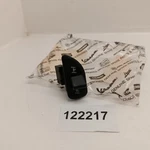 Original Roll Unlock Button 641347 For Piaggio MP3 125 250 300 400. Fixed Price $60.87.