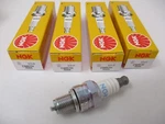 4 Genuine Ngk 3066 CMR7H Resistor Spark Plugs Small Engine. Fixed Price $29.29.