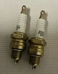 Harley Davidson 4R5G Gold Pair Of Spark Plugs 32356-94. Fixed Price $23.75.