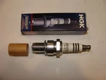 New Genuine Ngk Nib Spark Plug BR9ECSIX 5438 Iridium BR8ECS1X. Fixed Price $14.38.